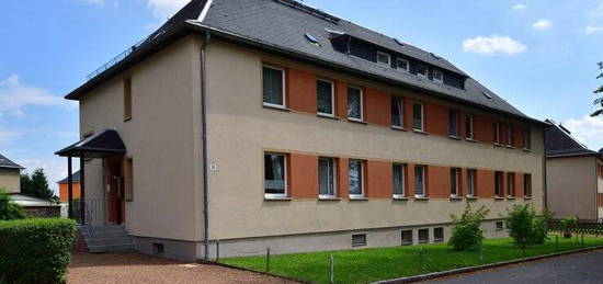 Schöne kleine Wohnung in Oelsnitz sucht neuen Mieter!