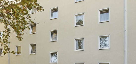 2 Raum Wohnung mit Balkon in Zentrumsnähe - Anmietung ausschließlich mit Wohnberechtigungsschein)