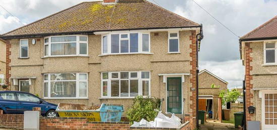 3 bedroom semi-detached house