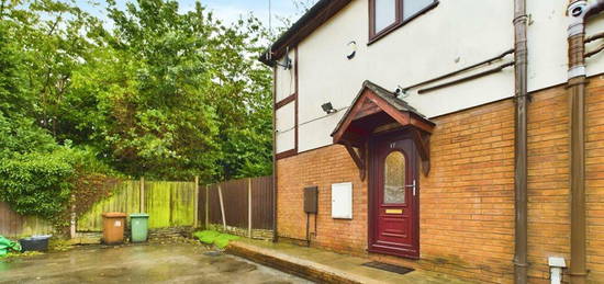 2 bedroom semi-detached house for sale