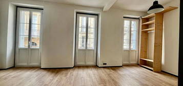 Studio 1 pièce 26 m²