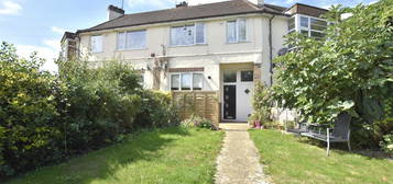 2 bed maisonette to rent