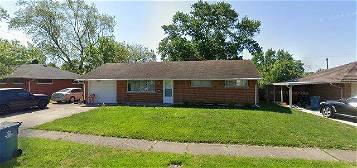 4842 Nelapark Dr, Huber Heights, OH 45424