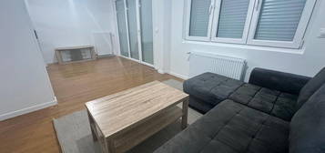 Appartement meublé  à louer, 3 pièces, 2 chambres, 72 m²