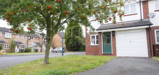 3 bedroom semi-detached house