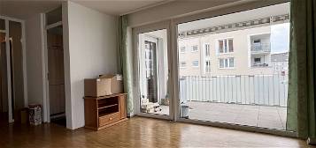 Neuwertige 3-Zimmer-Wohnung mit Balkon und EBK in Böblingen