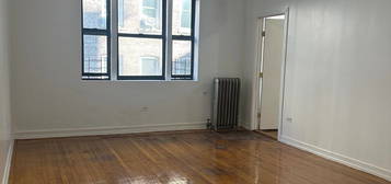 725 W 172nd St APT 31, New York, NY 10032