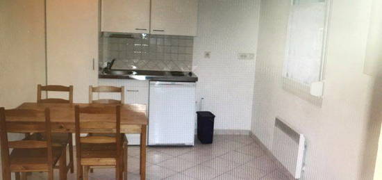 Appartement F2 proche hôpital de Chauny