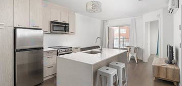 1900 Rue Émile-Martineau, #306, Laval (Laval-des-Rapides), Quebec 