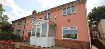 5 bed semi-detached house for sale