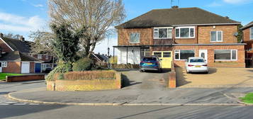 3 bed semi-detached house for sale