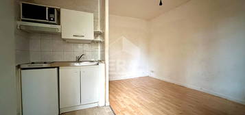 Studio  à vendre, 1 pièce, 17 m², Étage 0/2