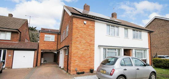 4 bedroom semi-detached house