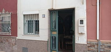 Casa en calle Villaespesa en Huércal de Almería