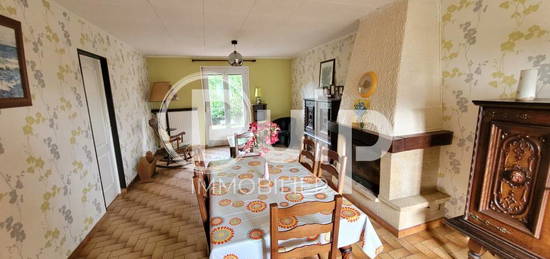 Maison 1 étage  à vendre, 4 pièces, 3 chambres, 99 m²