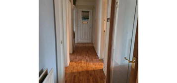 Flat to rent in Balcurvie Road, Glasgow G34