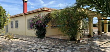 Chalet en Albaida