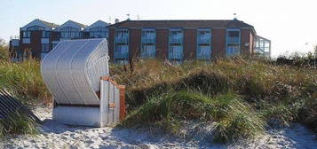 Möblierte Wohnung auf Zeit, Balkon, Tiefgarage, in Stein/Ostsee