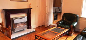 2 bed shared accommodation to rent