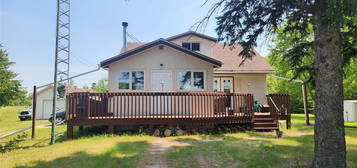 239 MAIN Street, Vassar, Manitoba