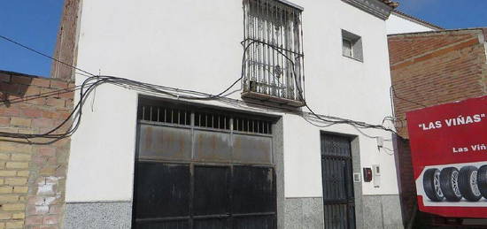 Casa en calle Corazón en Montemayor