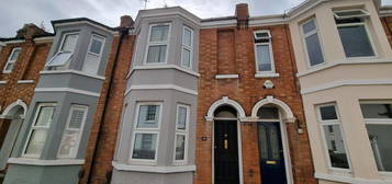 4 bedroom terraced house