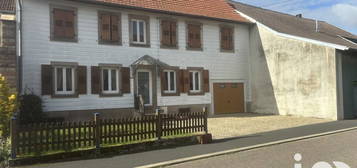 Maison de village 2 étages  à vendre, 6 pièces, 4 chambres, 164 m²