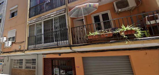 Piso en venta en Carrer de L'arquitecte Tolsà, 7, Els Orriols