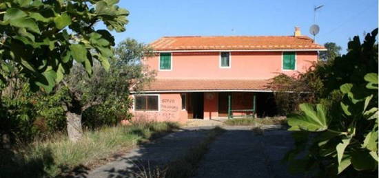 Villa all'asta in contrada Pazzano, 10