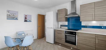 3 bedroom apartment to rent