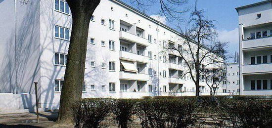 Kleine 3 Raumwohnung mit Balkon