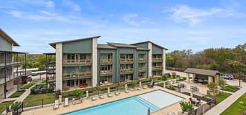 4704 Sunset Trl Apt 1101, Austin, TX 78745