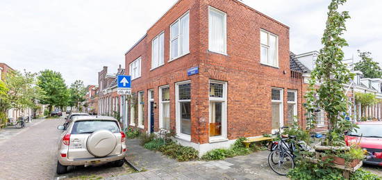 Selwerderdwarsstraat 36