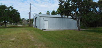 6755 Highway 35 N, Rockport, TX 78382