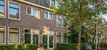 Magna Petestraat 13 a