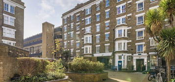 Flat for sale in Old Kent Road, London SE1