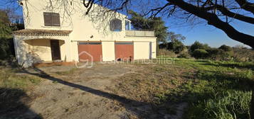 Villa avec vue imprenable sur les hauteurs de Saint-Marcel-d'Ardèche