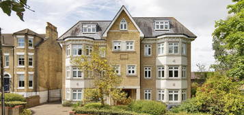 Flat for sale in Dartford Road, Sevenoaks, Kent TN13