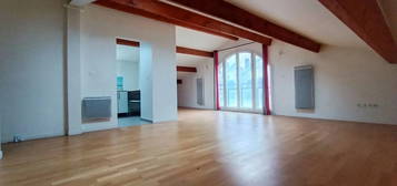 Appartement  à vendre, 4 pièces, 2 chambres, 87 m²