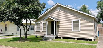 608 Avenue A, Port Allen, LA 70767