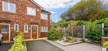 3 bed semi-detached house for sale