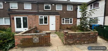 3 bedroom terraced house