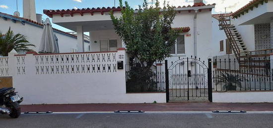 Casa en calle Cuatro en Chilches (Castellón/Castelló)