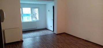 Apartament 2 cam., cu CT,AC, nemobilat, Mircea cel Batran