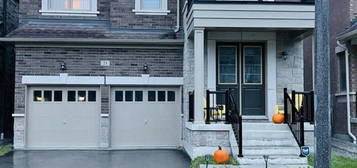 UPPER - 21 WHITEFISH STREET, Whitby, Ontario