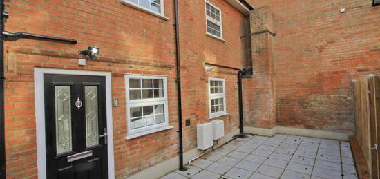 2 bedroom terraced house