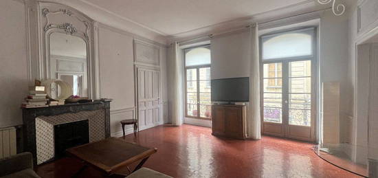 Appartement 5 pièces 130 m²