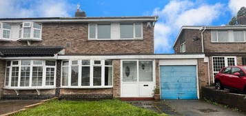 3 bed semi-detached house for sale