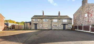 Detached house for sale