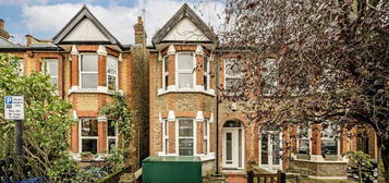 Flat for sale in Clitherow Avenue, London W7